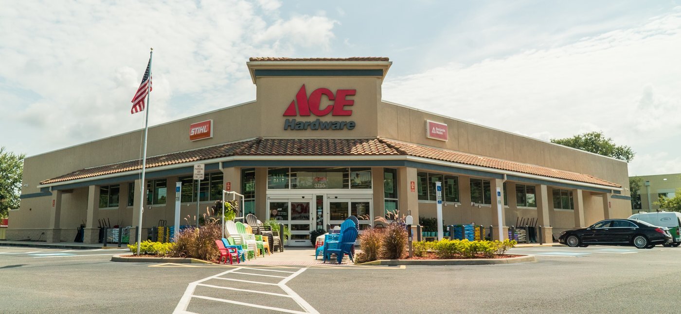 Best New Store Under 20,000 sq. ft. — University Ace Hardware 5 University Ace Hardware is Walter Toole’s 10th store in the Orlando area.