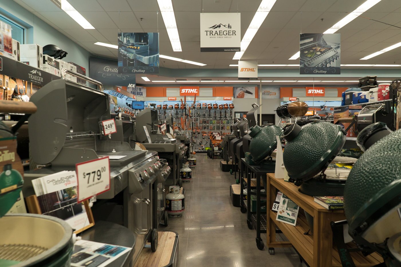 Best New Store Under 20,000 sq. ft. — University Ace Hardware 3 As soon as customers walk in the store they can see it is a destination for grills.