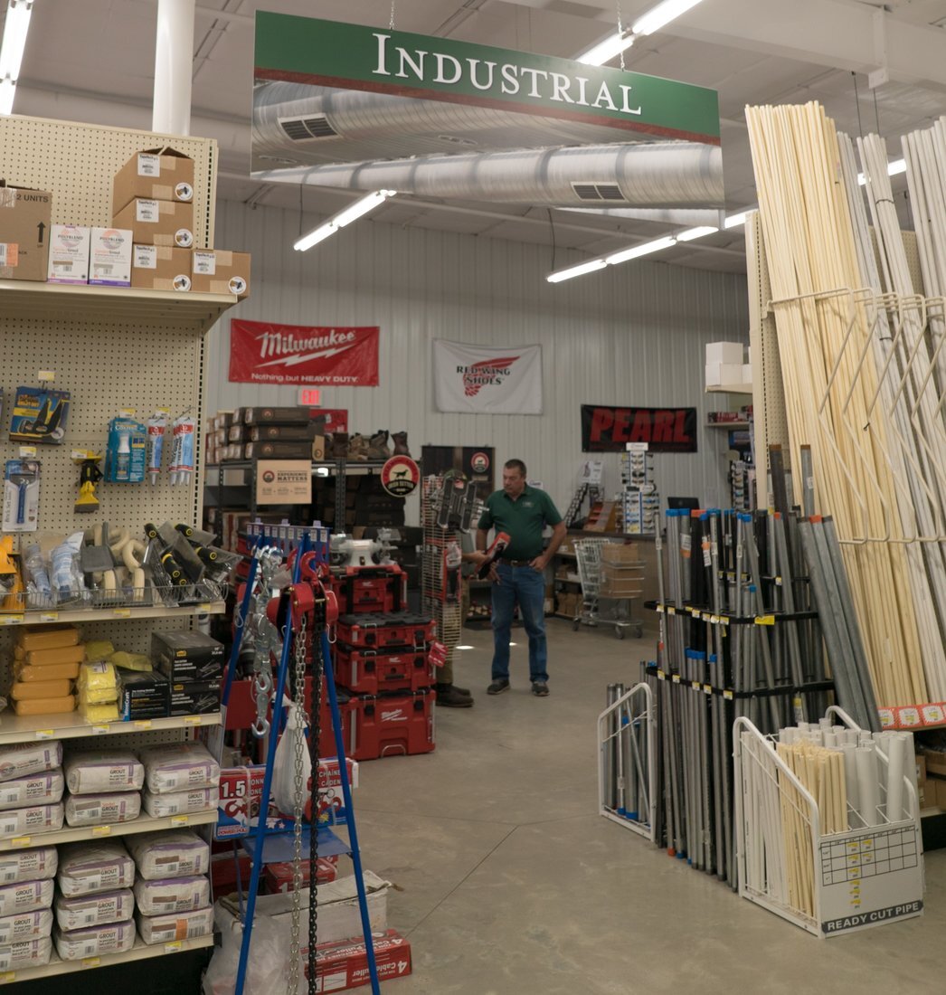 Retail Beacon Award — Lee Hardware & Building Supply 4 Industrial sales—a key part of the business—are handled in a separate space.