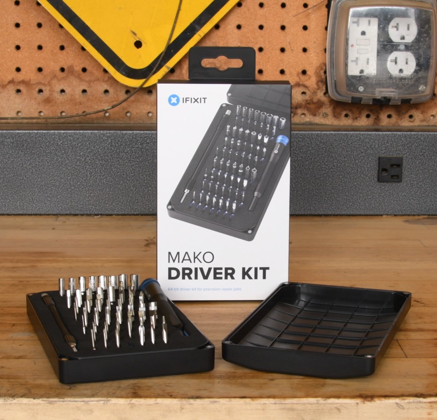 fa66762d83d2fd14d65facd78d9caa9da923a0b8 iFIXIT–Pro Tech Toolkit, Essential Electronics Toolkit, Mako Driver Kit