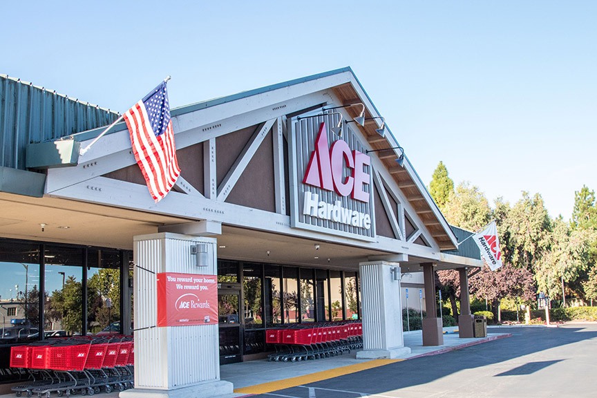Retail Rebirth: Independents Thriving in Former Chain Sites 13 Westlake Ace replaced a former Orchard Supply Hardware when this new store opened in Mountain View, Calif., last September.
