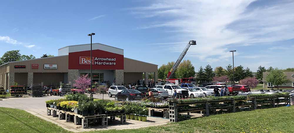 Executing a Dramatic Turnaround 2 Arrowhead Hardware has seen a dramatic improvement since Kent Schaper acquired the business two years ago.