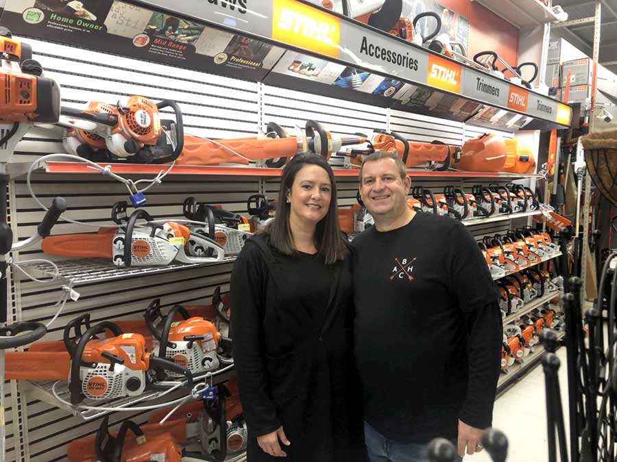 Executing a Dramatic Turnaround 1 Kent Schaper and his wife Erin have worked hard to revitalize Arrowhead Hardware in Baldwin City, Kan.