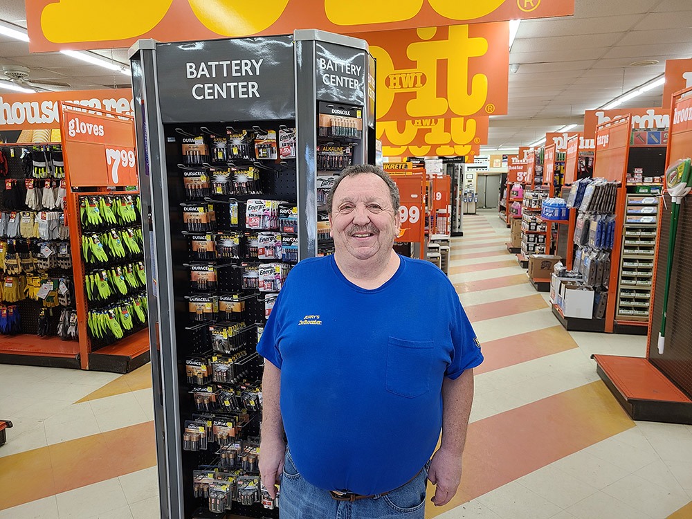 Greg Beckner is the manager of Jerry’s Do it Center.