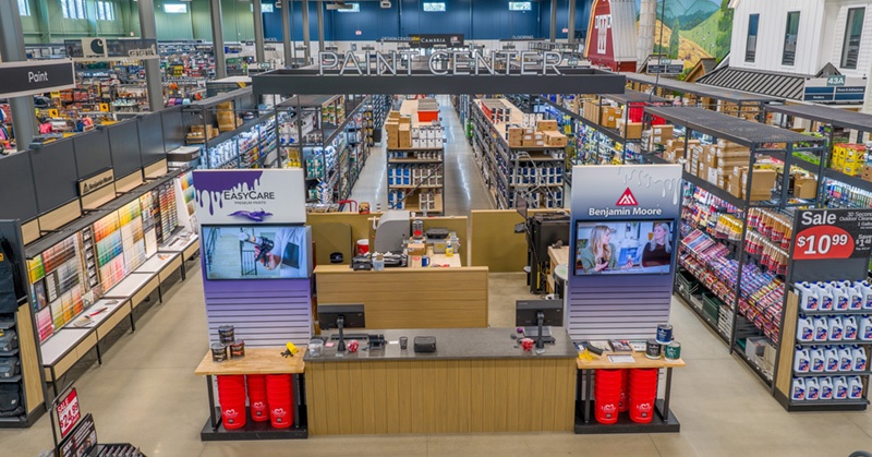 Hartville Hardware’s paint department in Hartville, Ohio, is backed by a formal onboarding and product training program designed to equip associates with category-specific expertise. 