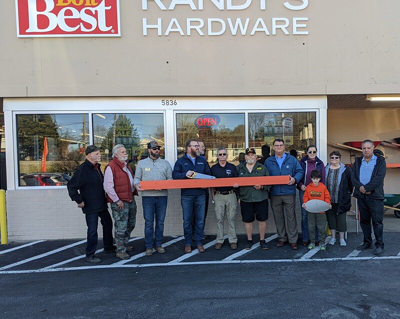 Randys 1 Randy’s Do it Best Hardware Reopens After Fire
