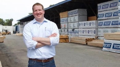 RP 16 R.P. Lumber Company — Retail Beacon Award