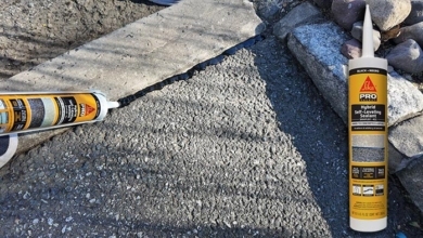Sikaflex Self Leveling Hybrid Sealant Applicaton Shot Sikaflex® Hybrid Self-Leveling Sealant