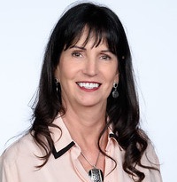 Laura Freeman Headshot 7 Hiring Tips for Hardware Retailers in Today's Workplace